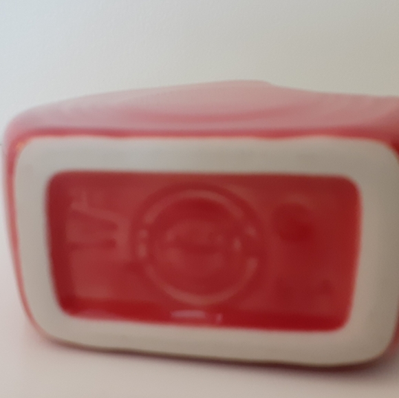 Fiesta Mini Disc Pitcher in Red - Picture 6 of 8